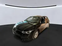 Gebraucht VW Golf VIII Life 150 PS (110 kW) 2022 Schwarz Limousine