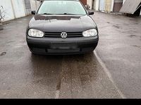 Gebraucht VW Golf IV 101 PS (74 kW) 2002 Schwarz Kleinwagen
