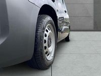 Gebraucht Citroën Berlingo 131 PS (96 kW) 2025 Schwarz Van / Kleinbus