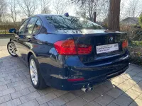 Second-hand BMW 325 218 CP (160 kW) 2013 Albastru Berlinǎ