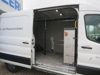 Second-hand Ford Transit 131 CP (96 kW) 2021 Alb Monovolum