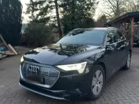 Gebraucht Audi e-tron Comfort 300 kW (408 PS) 2020 Schwarz SUV
