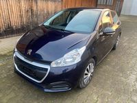 Gebraucht Peugeot 208 68 PS (50 kW) 2016 Kleinwagen