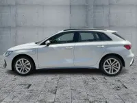 Gebraucht Audi A3 Sport 204 PS (150 kW) 2025 Gletscherweiß metallic Limousine