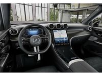 Gebraucht Mercedes GLC300e Advanced Plus 204 PS (150 kW) 2024 Weiß SUV