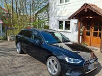 Gebraucht Audi A4 163 PS (119 kW) 2020 Schwarz Kombi