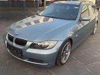 Gebraucht BMW 325 218 PS (160 kW) 2005 Grau Kombi