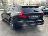 Gebraucht Volvo V60 Plus 456 PS (335 kW) 2022 Schwarz Kombi