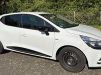 Gebraucht Renault Clio IV LIMITED 90 PS (66 kW) 2017 Weiß Limousine