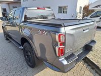Gebraucht Isuzu D-Max 163 PS (119 kW) 2022 Grau Pickup