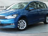 Gebraucht VW Touran 150 PS (110 kW) 2018 Carribean blue Van / Kleinbus