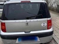 Gebraucht Peugeot 1007 88 PS (64 kW) 2007 Silber Van / Kleinbus