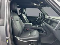 Gebraucht Land Rover Defender SE Dynamic 202 PS (148 kW) 2024 Eiger grey SUV
