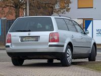 Gebraucht VW Passat Comfortline 102 PS (75 kW) 2002 Grau Kombi