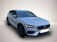 Gebraucht Volvo V60 CC Plus 197 PS (144 kW) 2024 Weiß Kombi