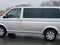 Gebraucht VW Caravelle 131 PS (96 kW) 2006 Silber Van / Kleinbus