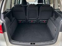 Gebraucht VW Touran 105 PS (77 kW) 2011 Silber Van / Kleinbus