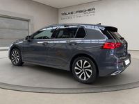 Gebraucht VW Golf VIII Active 150 PS (110 kW) 2022 Delfingrau (metallic) Limousine