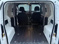 Gebraucht Peugeot Bipper 68 PS (50 kW) 2009 Weiß Van / Kleinbus