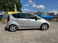 Gebraucht Mercedes A180 Avantgarde 109 PS (80 kW) 2010 Silber Kleinwagen