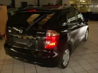 Gebraucht Honda FR-V Comfort 140 PS (102 kW) 2009 Schwarz Van / Kleinbus