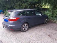 Gebraucht Ford Focus 125 PS (91 kW) 2014 Blau Kombi