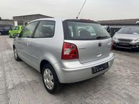 Gebraucht VW Polo Highline 64 PS (47 kW) 2002 Reflexsilber metallic Kleinwagen