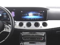 Gebraucht Mercedes E220 Avantgarde 194 PS (142 kW) 2022 Silber Kombi