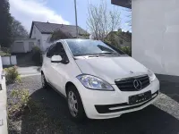 Gebraucht Mercedes A160 95 PS (69 kW) 2011 Weiß Kleinwagen