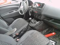 Gebraucht Fiat Doblò 135 PS (99 kW) 2011 Colore esterno (weiß) Van / Kleinbus