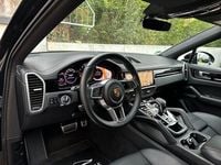 Gebraucht Porsche Cayenne 441 PS (324 kW) 2021 Schwarz SUV