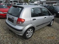 Second-hand Hyundai Getz 84 CP (61 kW) 2005 Argintiu Hatchback