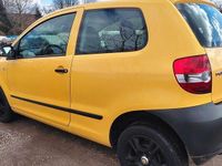 Gebraucht VW Fox 75 PS (55 kW) 2007 Gelb Kleinwagen