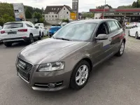 Gebraucht Audi A3 Attraction 105 PS (77 kW) 2013 Grau Limousine