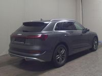 Gebraucht Audi e-tron S-Line 300 kW (408 PS) 2022 Daytonagrau perleffekt SUV