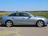 Gebraucht Audi A6 177 PS (130 kW) 2011 Grau Limousine