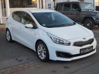 Gebraucht Kia Ceed DREAM-TEAM Edition 135 PS (99 kW) 2018 Weiß Kleinwagen