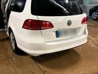 Gebraucht VW Passat 105 PS (77 kW) 2014 Weiß Kombi