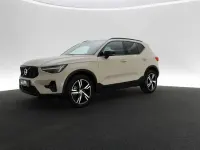 Używany Volvo XC40 Plus 163 KM (119 kW) 2025 Beżowy SUV