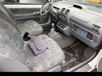 Gebraucht Renault Twingo 60 PS (44 kW) 2006 Weiß Kleinwagen