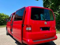 Gebraucht VW T5 131 PS (96 kW) 2004 Rot Van