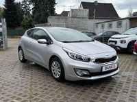 Gebraucht Kia Ceed 135 PS (99 kW) 2013 (9s) machine silver Kleinwagen