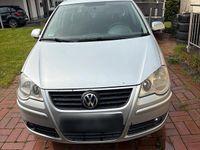 Gebraucht VW Polo 63 PS (46 kW) 2005 Grau Kleinwagen