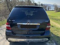 Gebraucht Mercedes ML320 224 PS (164 kW) 2006 Schwarz SUV