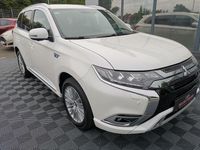 Gebraucht Mitsubishi Outlander P-HEV Edition 135 PS (99 kW) 2018 Weiß SUV