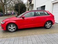 Gebraucht Audi A3 Ambiente 122 PS (89 kW) 2013 Limousine