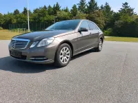Gebraucht Mercedes E220 170 PS (125 kW) 2013 Braun Limousine