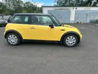 Gebraucht Mini Cooper 120 PS (88 kW) 2003 Gelb Kleinwagen