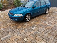 Gebraucht Volvo V40 140 PS (102 kW) 2002 Grün Kombi