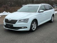 Gebraucht Skoda Superb 150 PS (110 kW) 2017 Weiß Kombi